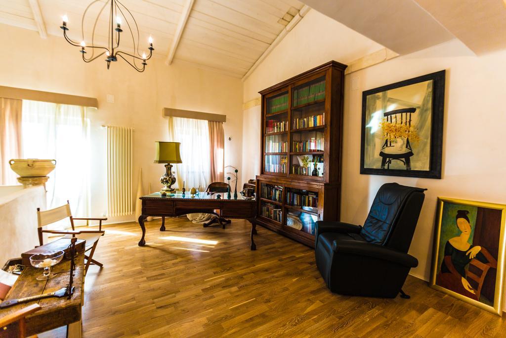 B&B Giovannarolla Green House Остуни Экстерьер фото